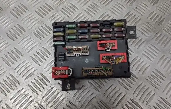 Alfa Romeo 156 Fuse box set 46447809