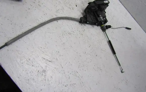 Mercedes-Benz E W213 Front door lock A0997201800