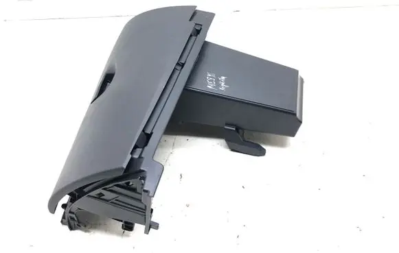 Renault Megane III Glove box 681080011R