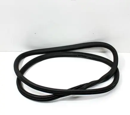 Ford Escape III Rubber seal rear door 