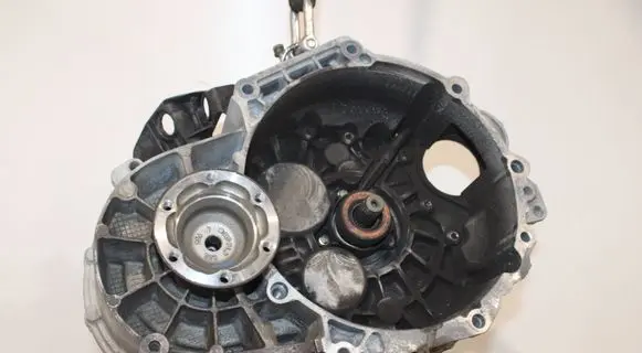 Volkswagen PASSAT B7 Manual 6 speed gearbox LNZ