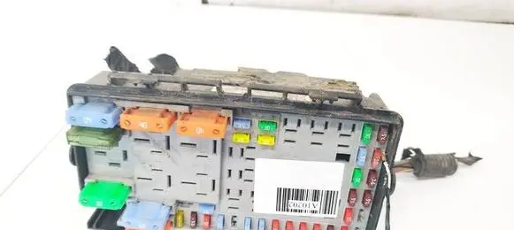 Fiat Punto (188) Fuse box set 51775622