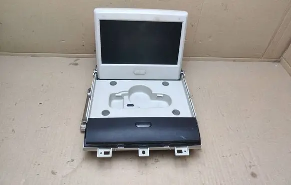 Chrysler Town u0026 Country V Screen/display/small screen W3593N7080C