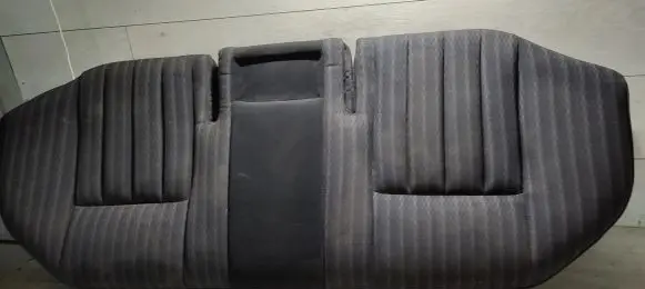 Mercedes-Benz E W124 Rear seat 