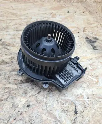 Mercedes-Benz CLK A209 C209 Heater fan/blower 