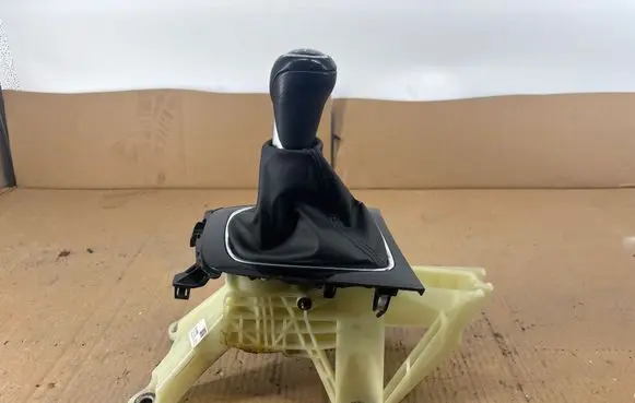 Mazda 6 Gear shifter/selector KE40B G2213H 01560109