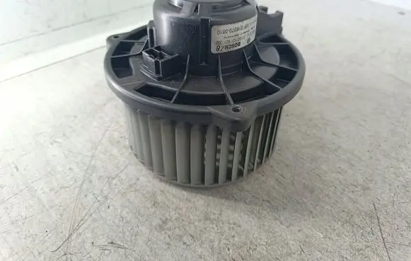 Toyota Corolla E120 E130 Heater fan/blower 