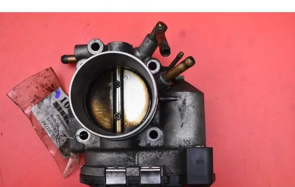 Audi A4 S4 B6 8E 8H Throttle body valve 06B133062H