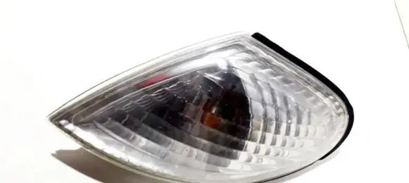 Nissan Almera Front indicator light 9708011a