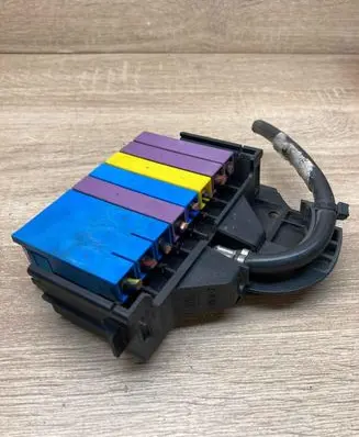 Opel Zafira A Fuse module 9685661 ZF87