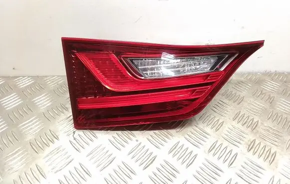 Lexus GS 250 350 300H 450H Tailgate rear/tail lights 30394