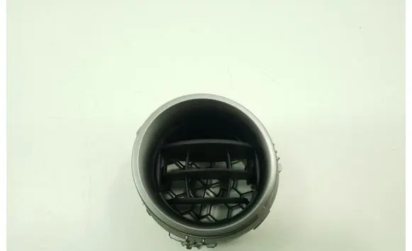 Toyota RAV 4 (XA40) Dash center air vent grill 5566042040