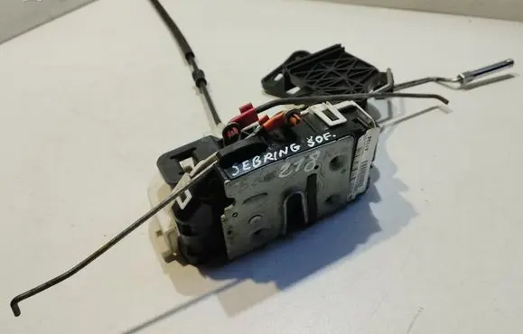 Chrysler Sebring (JS) Front door lock 04589421AC 3007825