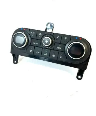 Nissan Qashqai Climate control unit 27500 BR47B