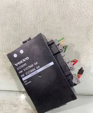 Volvo XC70 Tailgate/trunk control unit/module 31218393 31217840aa 31218404aa
