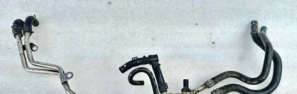 Audi A4 S4 B8 8K Fuel injector supply line/pipe 03L201360K 8K0201541AA L22612H