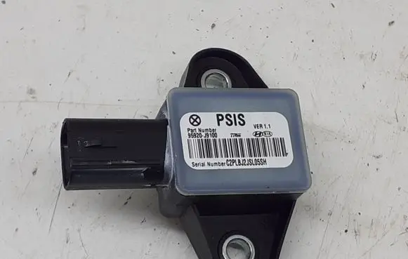 Hyundai Kona I Airbag deployment crash/impact sensor 95920J9100