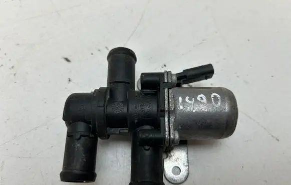Volkswagen ID.4 Coolant heater control valve 5Q0906457C