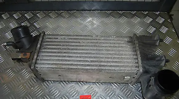 Citroen C5 Intercooler radiator 9637809480