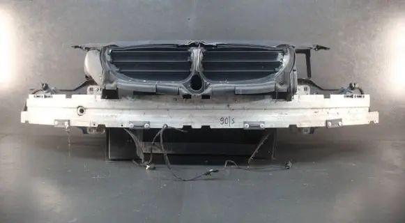 BMW 5 E60 E61 Front bumper support beam 7054360 271103 11267310