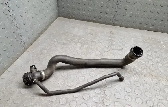BMW X3 F25 Engine coolant pipe/hose 7811128