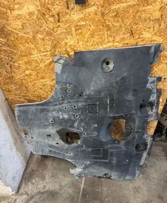 Subaru Outback (BS) Engine splash shield/under tray 56410AL080