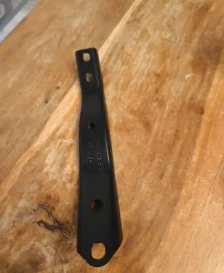 Skoda Fabia Mk1 (6Y) Front bumper upper radiator grill 6Y0823573