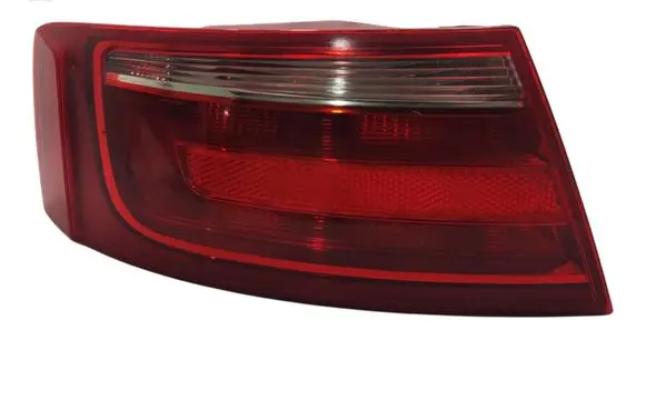 Audi A5 Tailgate rear/tail lights 8T0945095