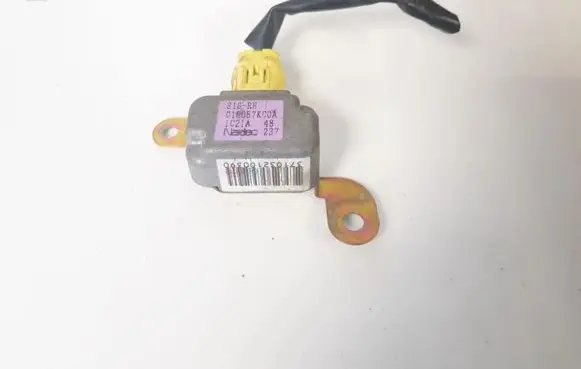 Mazda Premacy Airbag deployment crash/impact sensor c10057kc0a 1c21a48