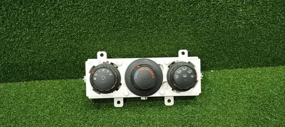 Renault Master III Climate control unit 275700007R 5L7741100 190440000