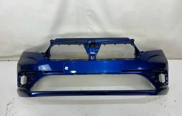 Dacia Sandero Front bumper 620228531R M8370