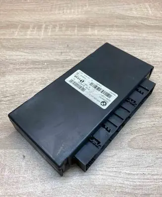 BMW 5 E60 E61 Comfort/convenience module 9118730 E6XLOW12