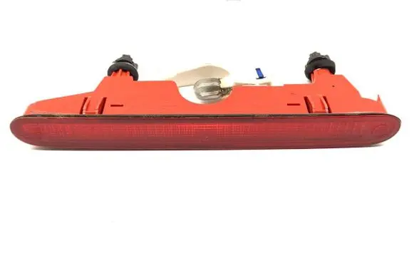 Third/center stoplight