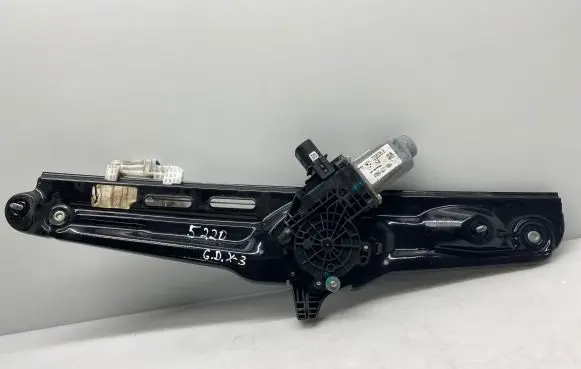 BMW X3 F25 Front door window regulator with motor 7258536 402364D 150944