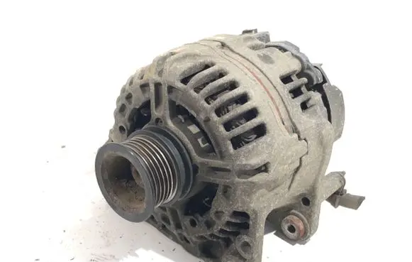 Skoda Fabia Mk1 (6Y) Generator/alternator 037903025M