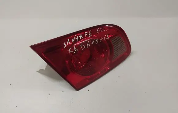 Hyundai Santa Fe Tailgate rear/tail lights 924052B0L 924052B000