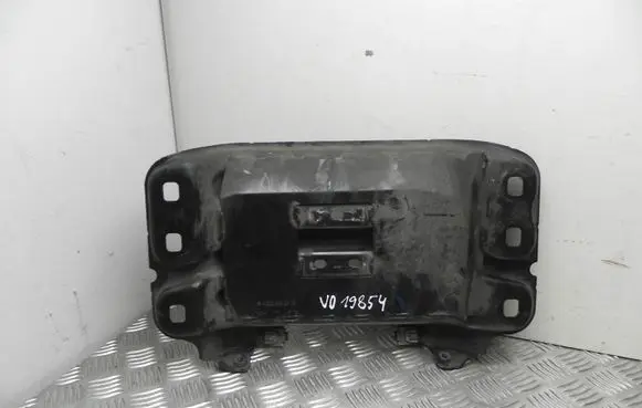 Mercedes-Benz S W222 EGR valve cooler bracket A2222402902 VD19854