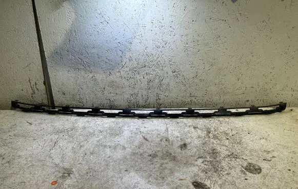 Ram 1500 Front grill 6JU77TRMAB