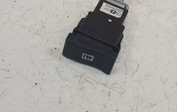 Iveco Daily 30.8 - 9 Central locking switch button 69500499