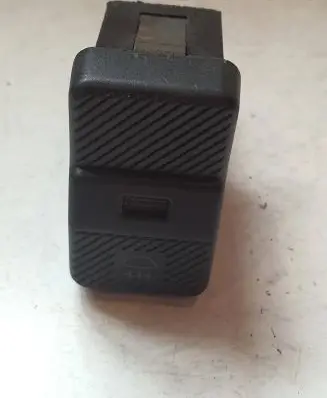 Fog light switch