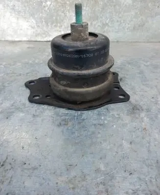 Volkswagen Polo Engine mount bracket 6Q0199262AN