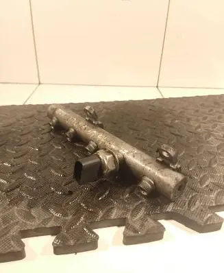 Audi A6 S6 C6 4F Fuel main line pipe 059130089AB