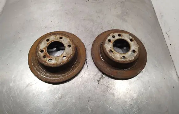 Mercedes-Benz Sprinter W906 Rear brake disc