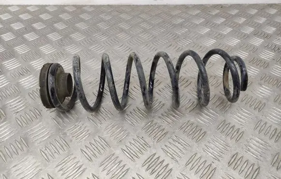 Volkswagen Polo V 6R Rear coil spring