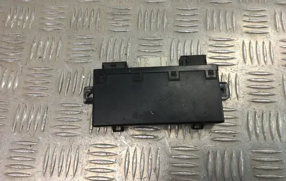 BMW 5 E39 Door control unit/module 8366529