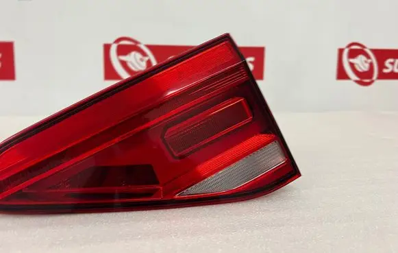 Volkswagen Touran III Tailgate rear/tail lights 5TA945094D