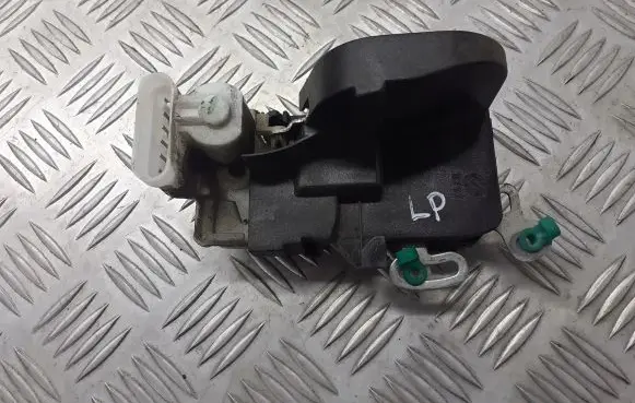 Alfa Romeo 147 Front door lock BRAK