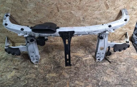 Hyundai Solati H350 Front piece kit 