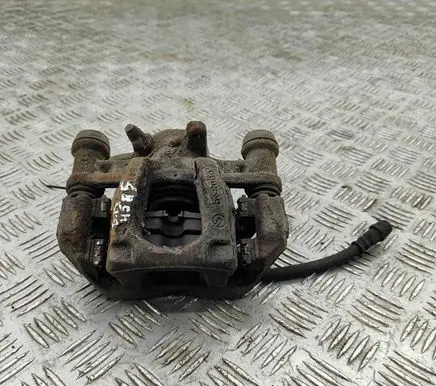 Mercedes-Benz Vito Viano W447 Rear brake caliper A4474208000 A4474230598