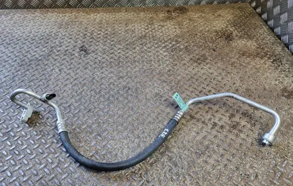 Jeep Grand Cherokee Air conditioning (A/C) pipe/hose 68161177AD